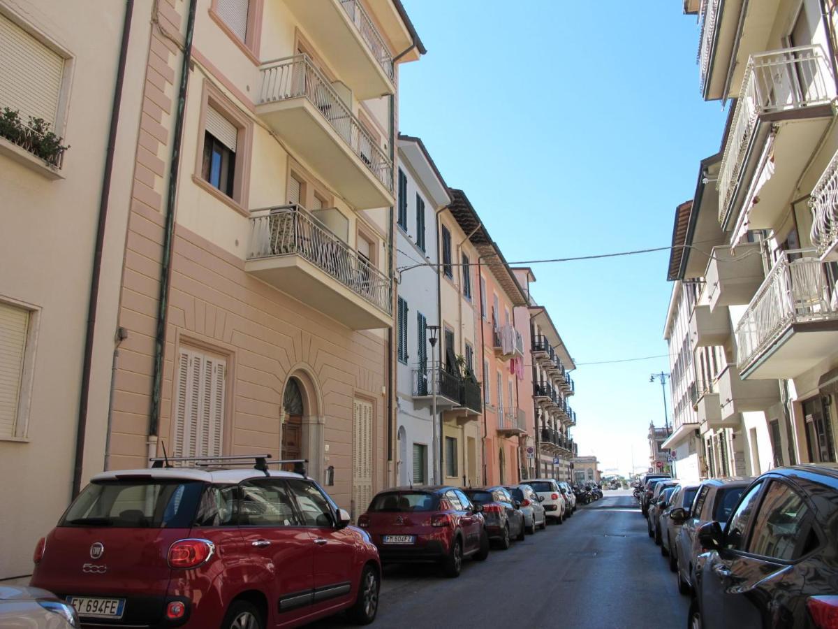 Apartment Sea Design Home By Interhome Viareggio Exterior photo